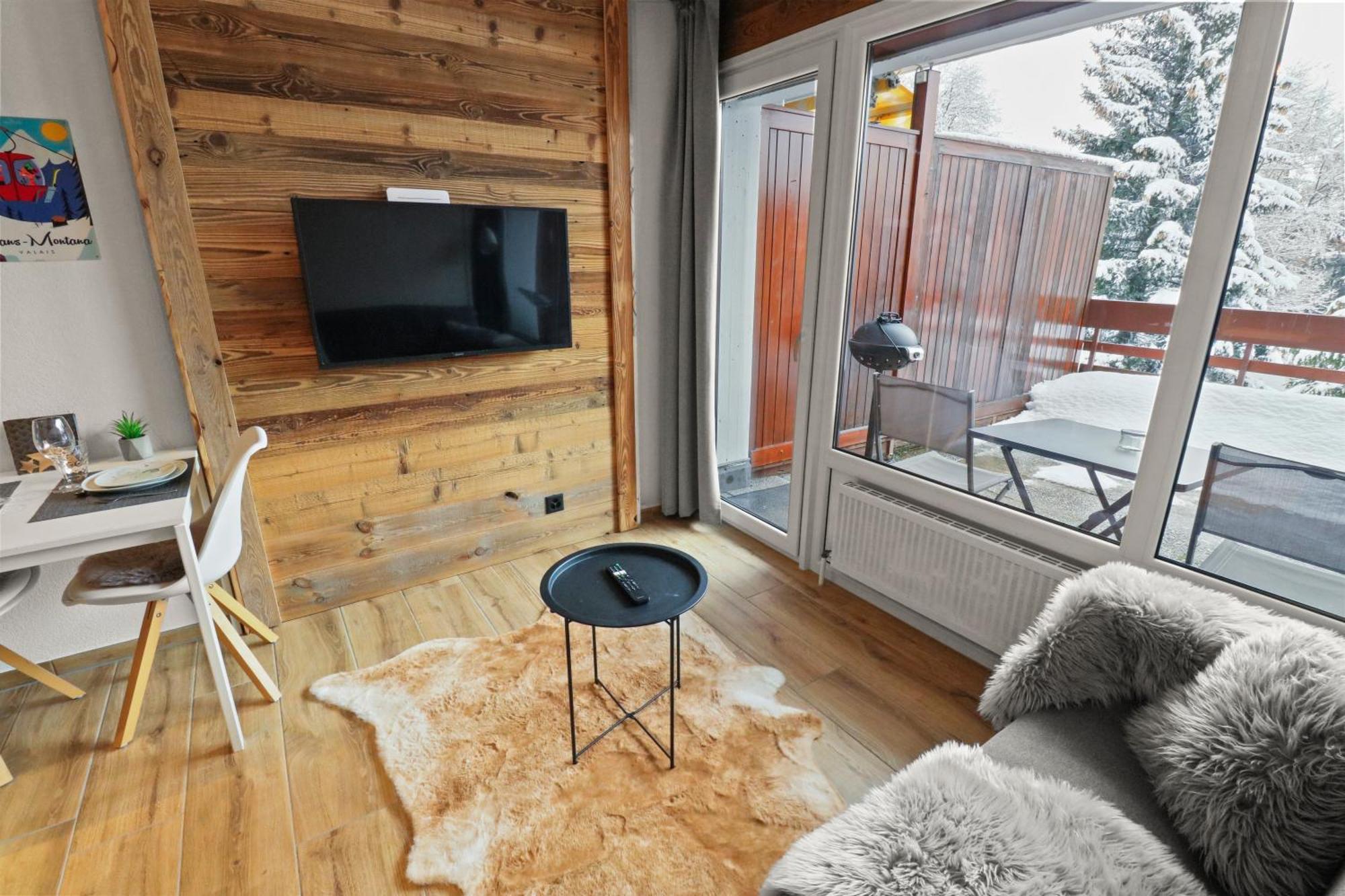 Joli Studio Avec Parking Gratuit Crans-Montana Luaran gambar